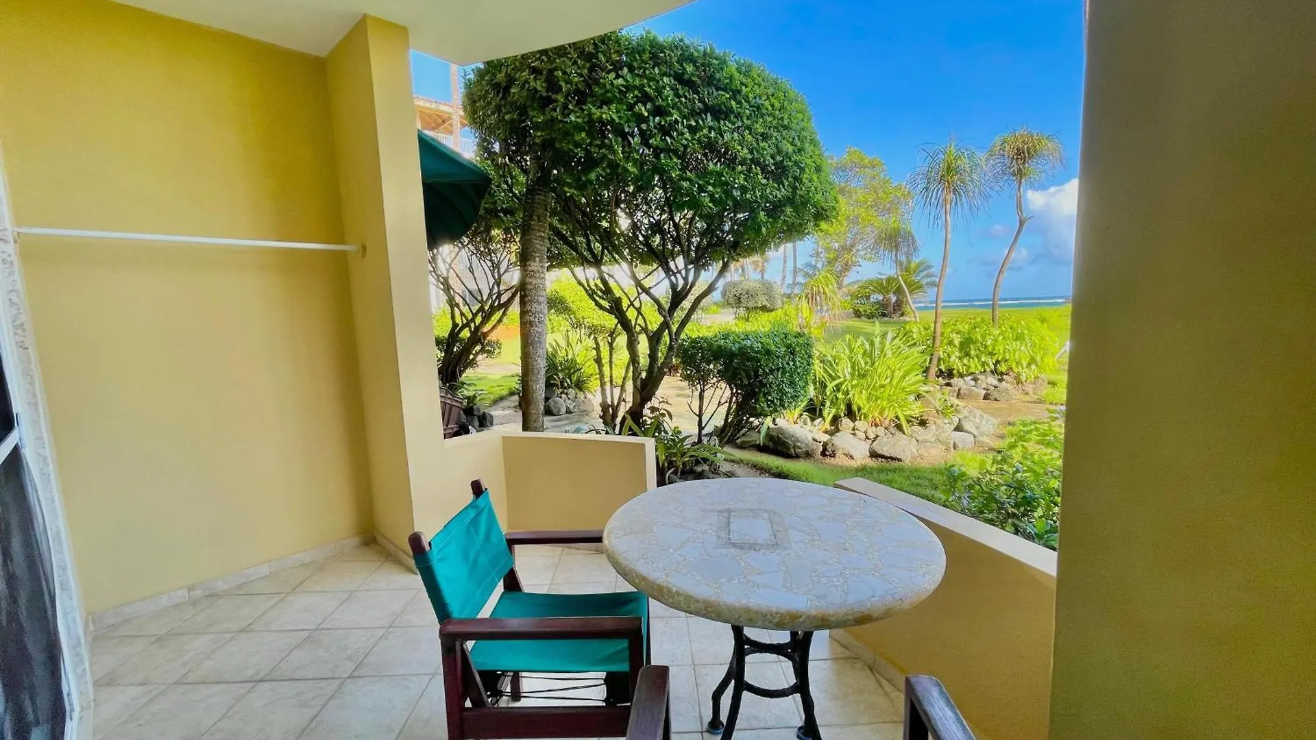 Agualina Kite Hotel Oceanfront Apartments Cabarete